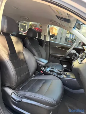 2020 Kia Sorento — foto 8 / 11