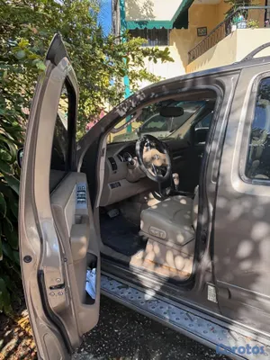 2005 Nissan Pathfinder — foto 4 / 12