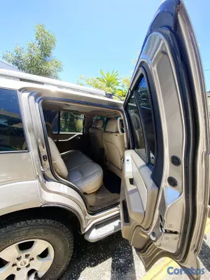 2005 Nissan Pathfinder — foto 8 / 12
