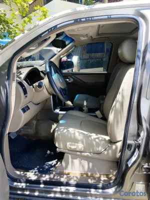 2005 Nissan Pathfinder — foto 9 / 12