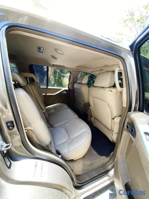 2005 Nissan Pathfinder — foto 12 / 12