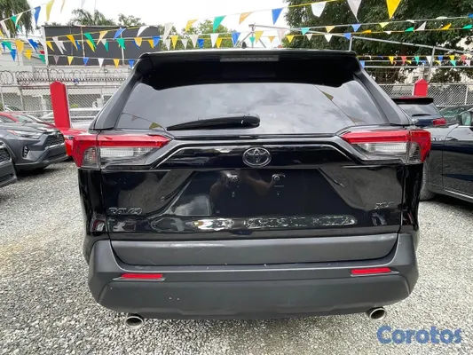 2021 Toyota Rav-4 — foto 5 / 10