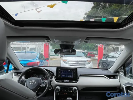 2021 Toyota Rav-4 — foto 7 / 10