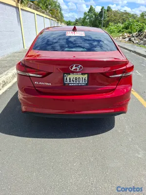 2018 Hyundai Elantra — foto 6 / 6