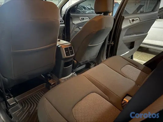 2025 Kia Sportage — foto 6 / 12