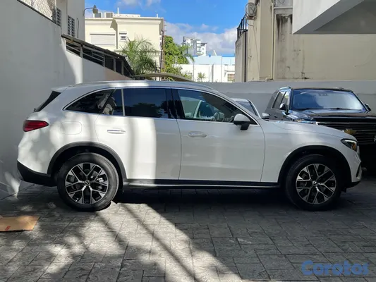 2026 Mercedes-Benz Clase GLC — foto 5 / 9