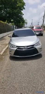 2017 Toyota Camry — foto 4 / 9