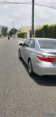 2017 Toyota Camry — foto 8 / 9