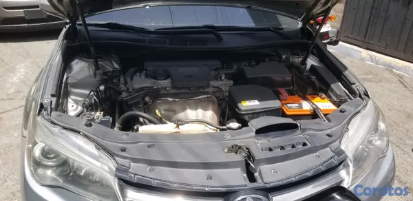 2017 Toyota Camry — foto 9 / 9