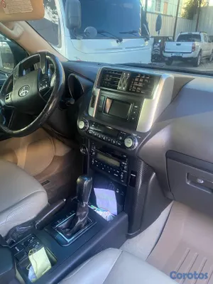 2013 Toyota Fj Cruiser — foto 5 / 6