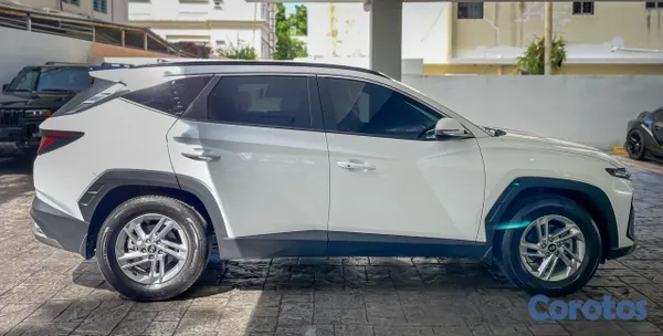 2025 Hyundai Tucson — foto 2 / 11
