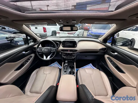 2020 Hyundai Santa Fe — foto 8 / 17