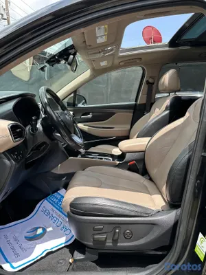 2020 Hyundai Santa Fe — foto 10 / 17