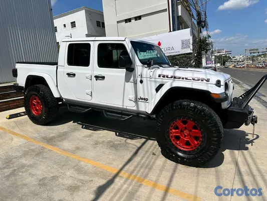 2020 Jeep Gladiator — foto 3 / 3