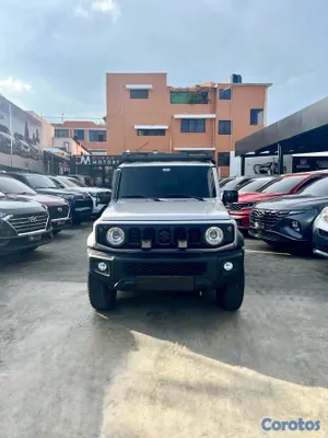 2025 Suzuki Jimny — foto 3 / 12
