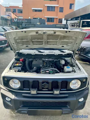 2025 Suzuki Jimny — foto 12 / 12