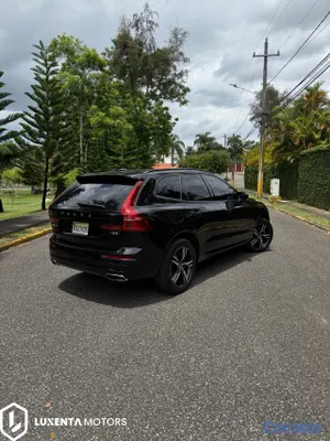 2020 Volvo Xc60 — foto 2 / 7