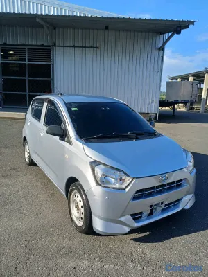 2018 Daihatsu Mira — foto 2 / 6