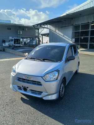 2018 Daihatsu Mira — foto 3 / 6