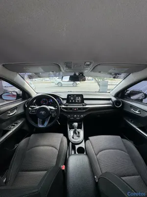 2020 Kia Forte — foto 4 / 10