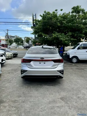 2020 Kia Forte — foto 7 / 10