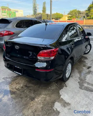 2021 Kia Soluto — foto 4 / 9