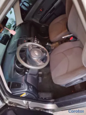 2013 Kia Soul — foto 7 / 11
