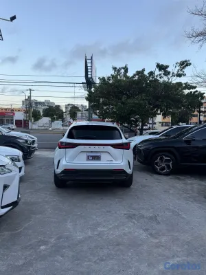 2023 Lexus NX — foto 6 / 12