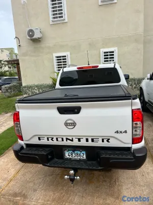 2024 Nissan Frontier — foto 3 / 13