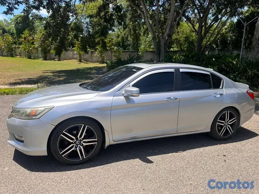 2014 Honda Accord — foto 2 / 12