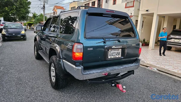 1996 Toyota 4 Runner — foto 9 / 9