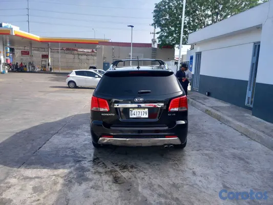 2012 Kia Sorento — foto 6 / 10