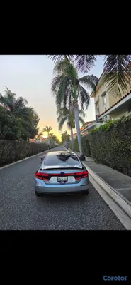 2019 Honda Accord — foto 9 / 10
