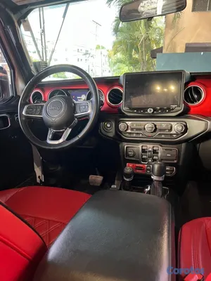 2020 Jeep Gladiator — foto 2 / 7