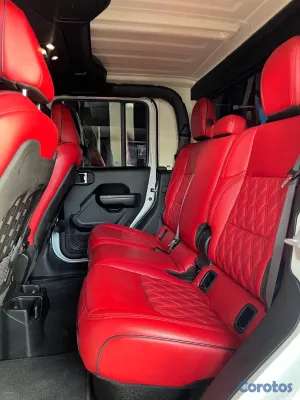 2020 Jeep Gladiator — foto 5 / 7