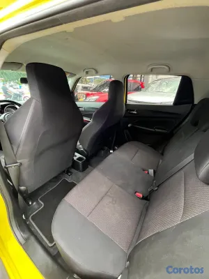 2022 Suzuki Swift — foto 5 / 10