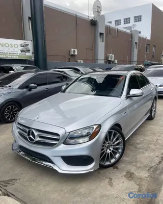 2017 Mercedes-Benz Clase C — foto 2 / 9