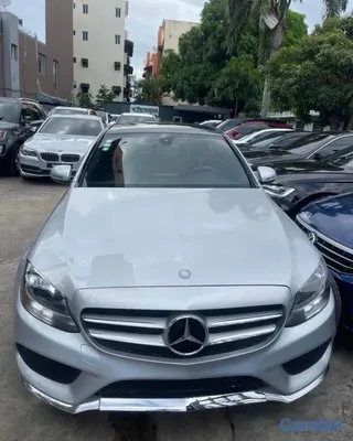 2017 Mercedes-Benz Clase C — foto 4 / 9