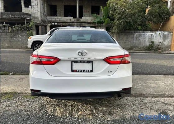 2019 Toyota Camry — foto 4 / 8