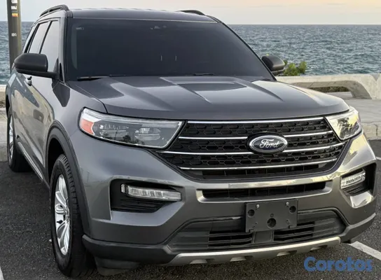 2021 Ford Explorer — foto 3 / 9
