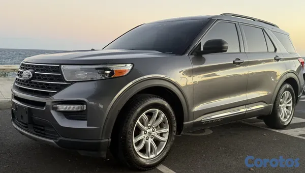 2021 Ford Explorer — foto 4 / 9