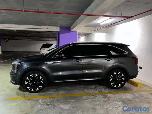 2025 Kia Sorento — foto 4 / 6