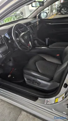 2020 Toyota Camry — foto 3 / 3
