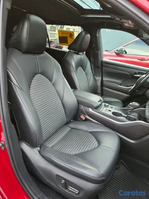 2021 Toyota Highlander — foto 7 / 10