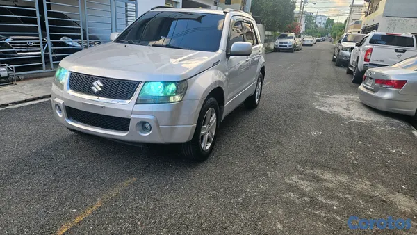 2008 Suzuki Grand Vitara — foto 2 / 11