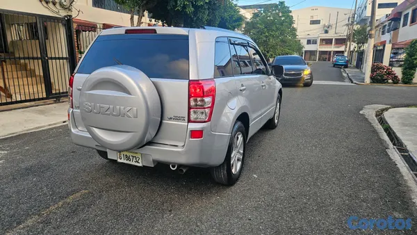2008 Suzuki Grand Vitara — foto 3 / 11