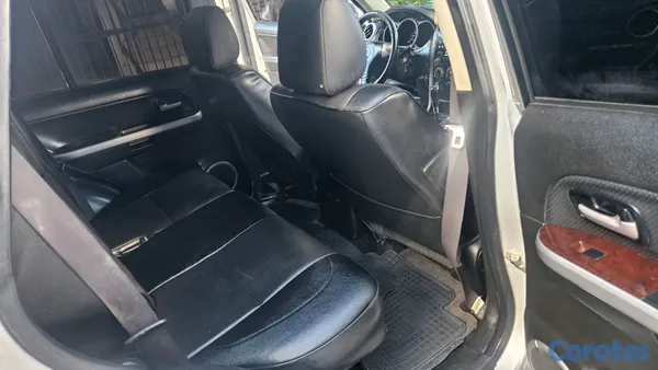 2008 Suzuki Grand Vitara — foto 6 / 11