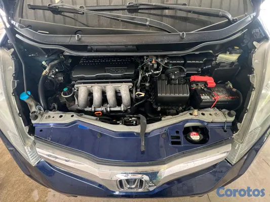 2011 Honda Fit — foto 2 / 13