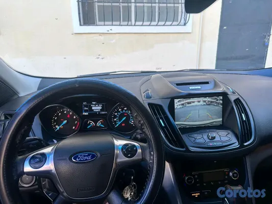 2016 Ford Escape — foto 7 / 11