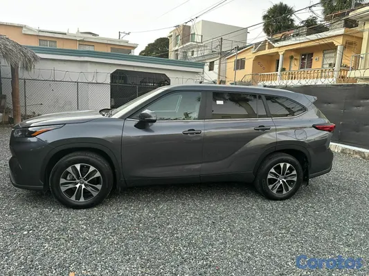 2023 Toyota Highlander — foto 4 / 10